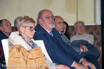 Gli auguri di Natale di Peppe Fioroni