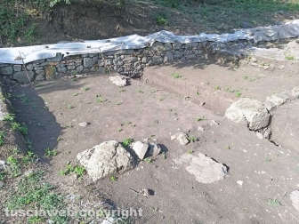 Montefiascone - Gli scavi archeologici nel santuario etrusco di Piana del Lago