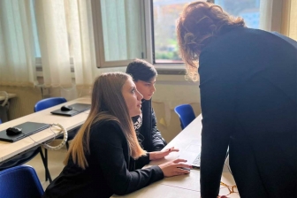 Orte - Gli studenti dell'istituto Besta