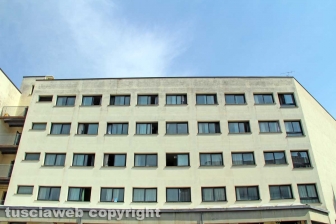 Gli studenti di via Cardarelli tornano a casa