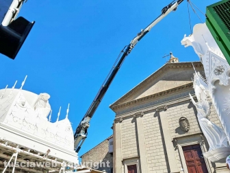 Gloria lascia il Santuario