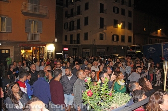 Gloria, assemblaggio in notturna