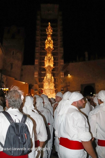 Viterbo - Gloria da San Sisto a piazza del Comune