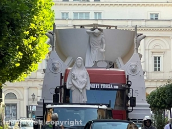 Macchina di Santa Rosa - Gloria arriva a San Sisto