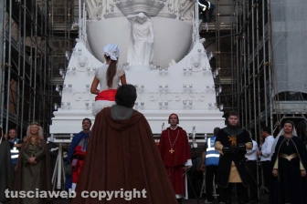 Gloria: i facchini a San Sisto