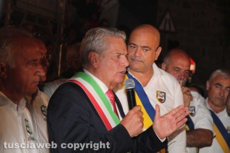 Gloria, un trasporto impeccabile