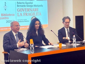Biblioteca - Presentazione del libro Governare la fragilità - Bernardo Mattarella, Elisabetta Morlino e Roberto Garofoli