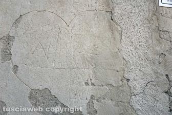 Graffiti e scritte sui muri