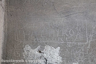 Graffiti e scritte sui muri
