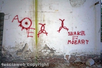 I graffiti all'interno della Chemical city