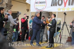 Grillo conquista piazza del Comune