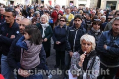 Grillo irrompe nella campagna elettorale