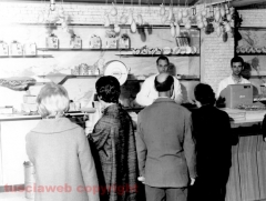 La gelateria dei fratelli Chiodi negli anni Sessanta