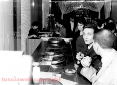 La gelateria dei fratelli Chiodi negli anni Sessanta