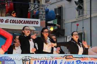 Il carro L\'Italia è una Repubblica democratica