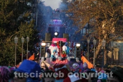 Carnevale - I carri e la sfilata di Civita Castellana
