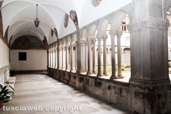 I chiostri e il santuario della Madonna della Quercia