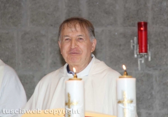 Viterbo - I cinquant'anni di sacerdozio di don Giosy Cento