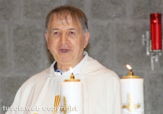 Viterbo - I cinquant'anni di sacerdozio di don Giosy Cento