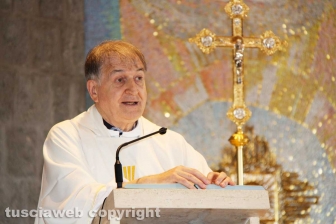 Viterbo - I cinquant'anni di sacerdozio di don Giosy Cento