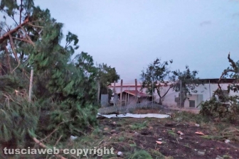 Maltempo - I danni all'abitazione in strada del Garinei