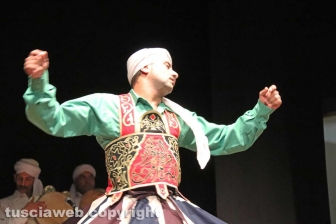 I dervisci al teatro Caffeina
