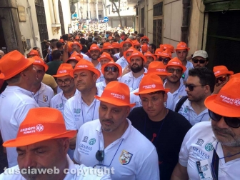 I facchini di Santa Rosa alla festa dei Gigli di Nola