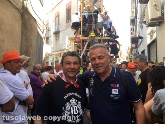 I facchini di Santa Rosa alla festa dei Gigli di Nola