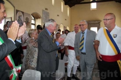 L\'arrivo di Nello Celestini accolto dagli applausi