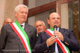 I facchini sfilano per la città