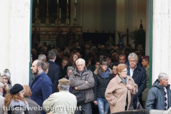 Gallese - I funerali del parà Tiziano Celoni