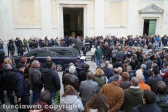 Gallese - I funerali del parà Tiziano Celoni