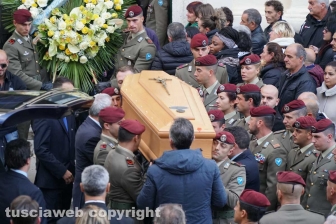 Gallese - I funerali del parà Tiziano Celoni