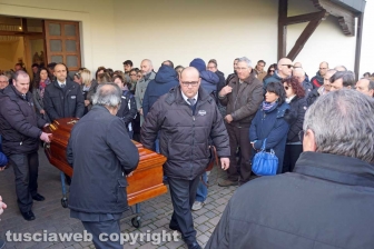 I funerali della famiglia Bastiani