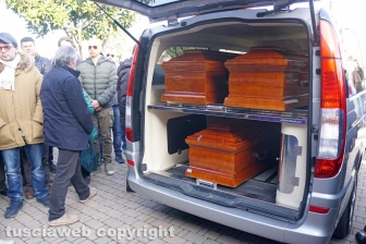 I funerali della famiglia Bastiani