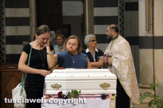 Orte Scalo - I funerali della piccola Giulia Stavila