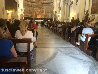 Fabrica di Roma - I funerali di Anthony Gentili