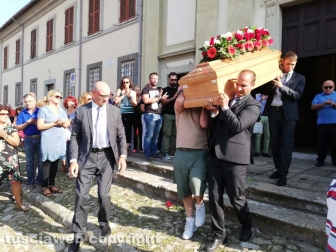 I funerali di Antonio Pascucci