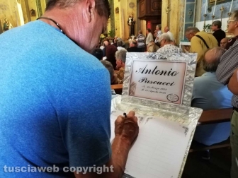I funerali di Antonio Pascucci