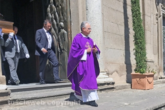 I funerali di Consolato Labate