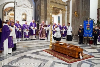 I funerali di don Dante Bernini