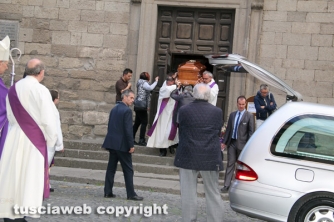 Viterbo - I funerali di don Giampaolo Manca