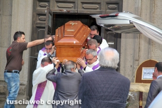 Viterbo - I funerali di don Giampaolo Manca