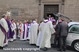 Viterbo - I funerali di don Giampaolo Manca