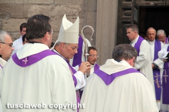 Viterbo - I funerali di don Giampaolo Manca