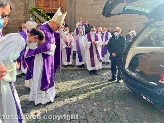 I funerali di don Luigi Bruni