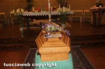 Canino - I funerali di Elena Spingu