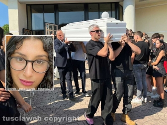 Bracciano - I funerali di Gaia Punzi