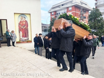 Viterbo - I funerali di Ilda Marini