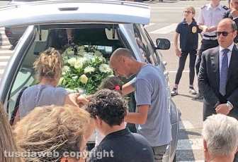 Il funerale di Leonardo Cristiani